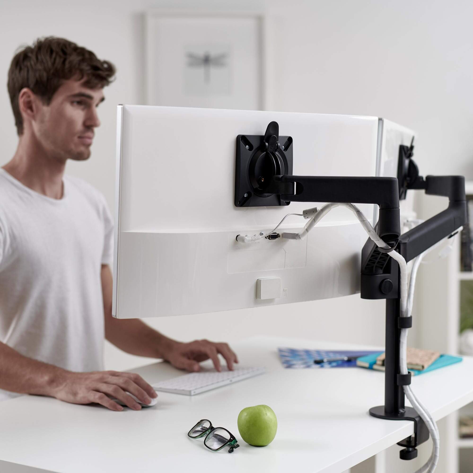 Lima Monitor Arm | Available in Grey, White, or Black | CBS